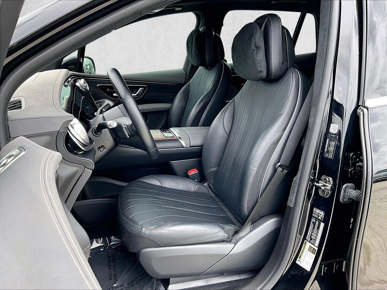 Used 2023 Obsidian Black Metallic Mercedes-Benz EQS 580 image 26