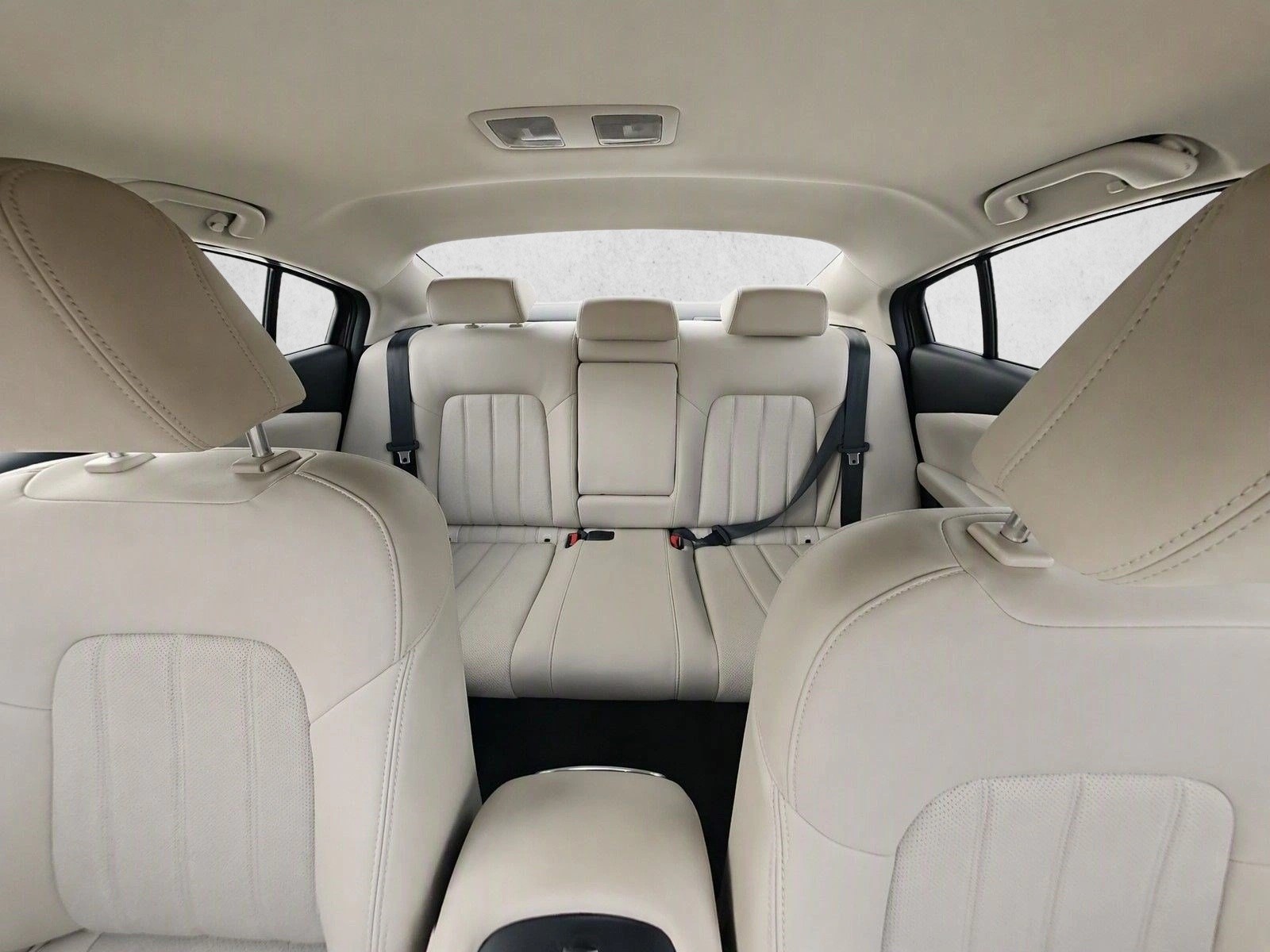 Used 2020 Snowflake White Pearl Mica Mazda Touring image 22