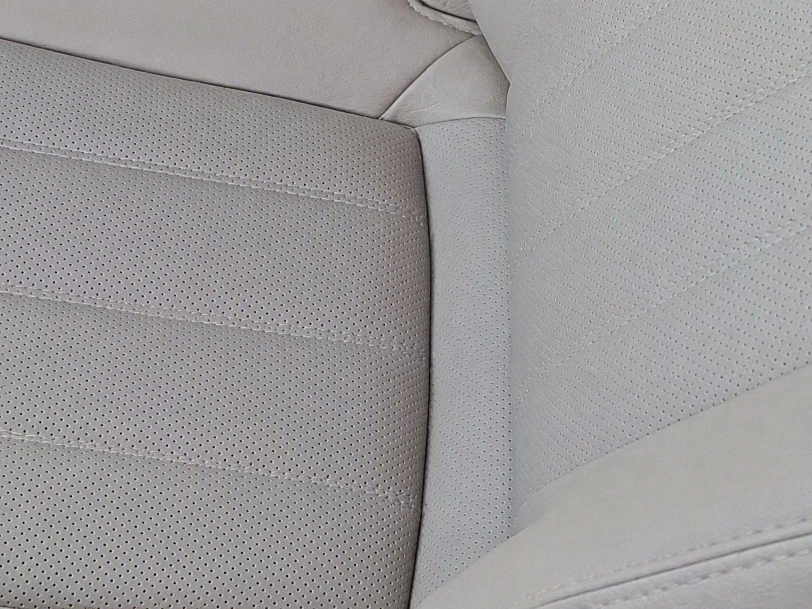 Used 2020 Snowflake White Pearl Mica Mazda Touring image 24