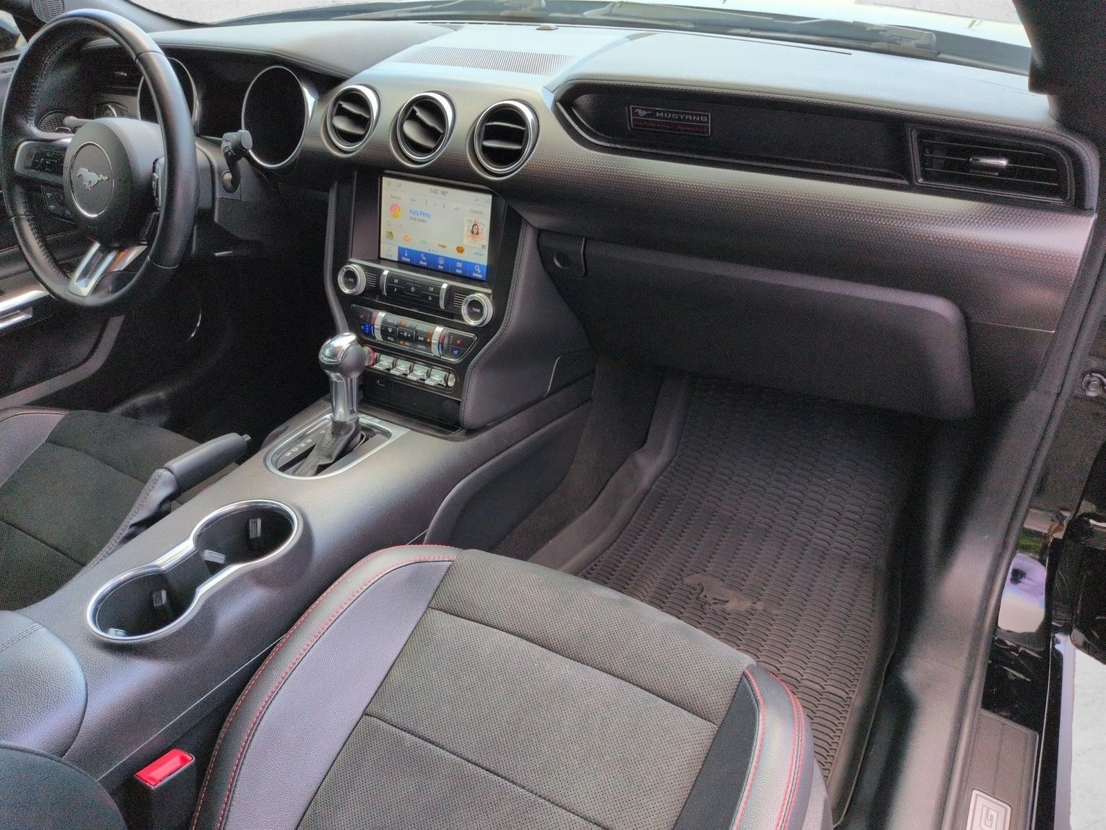 Used 2020 Shadow Black Ford GT Premium image 20
