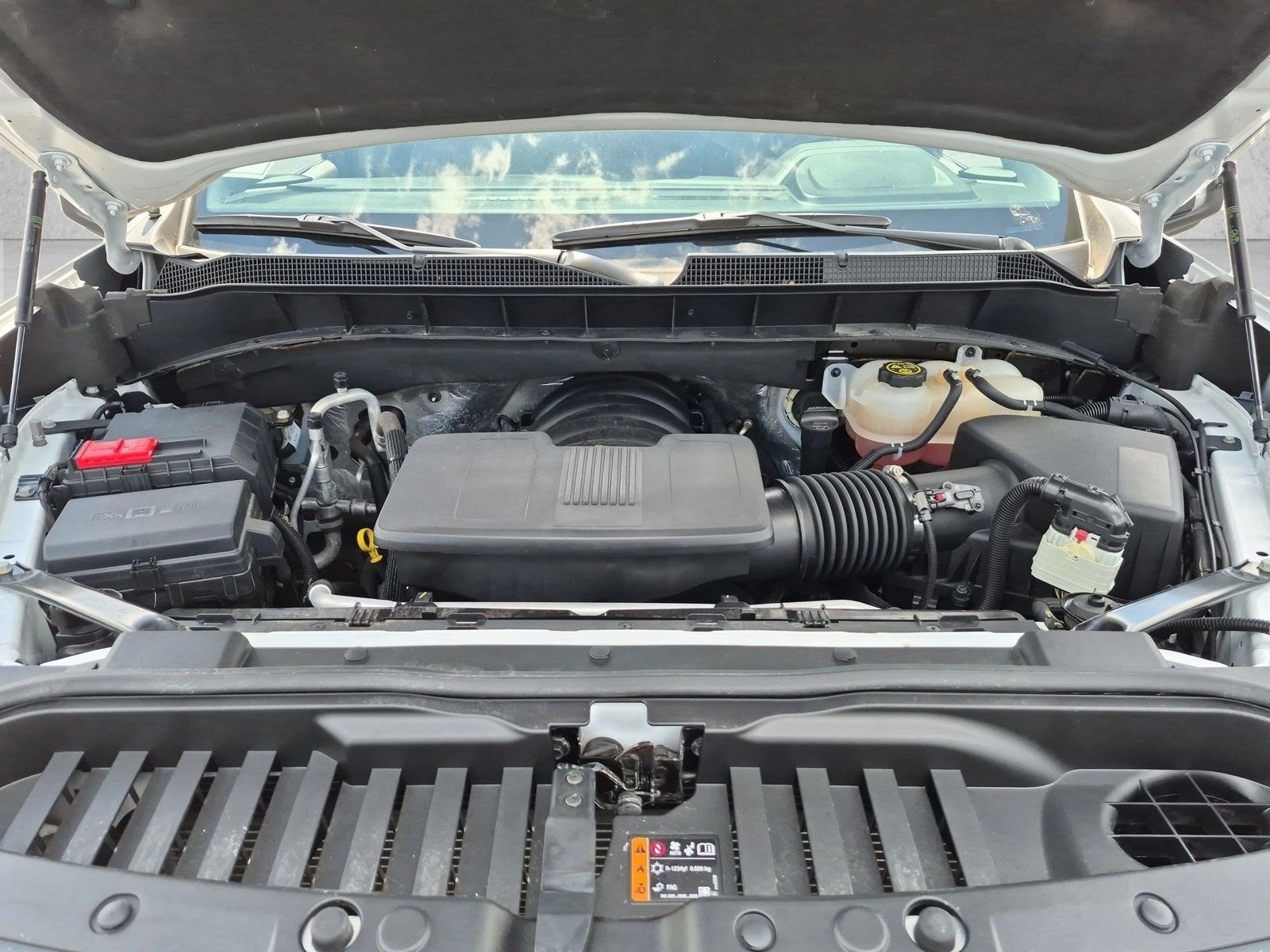 Used 2023 Summit White Chevrolet RST image 20